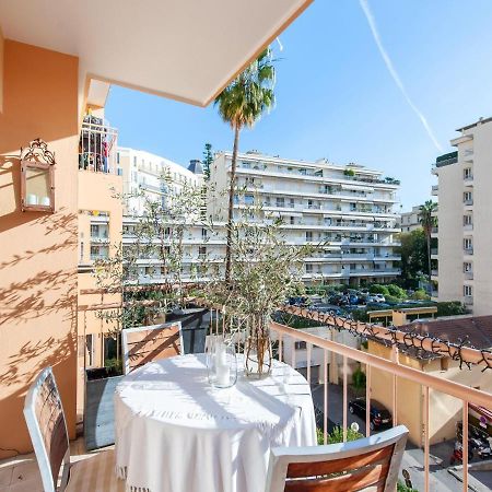 Nice Apartment In Menton With Balcony Terrace Exterior photo