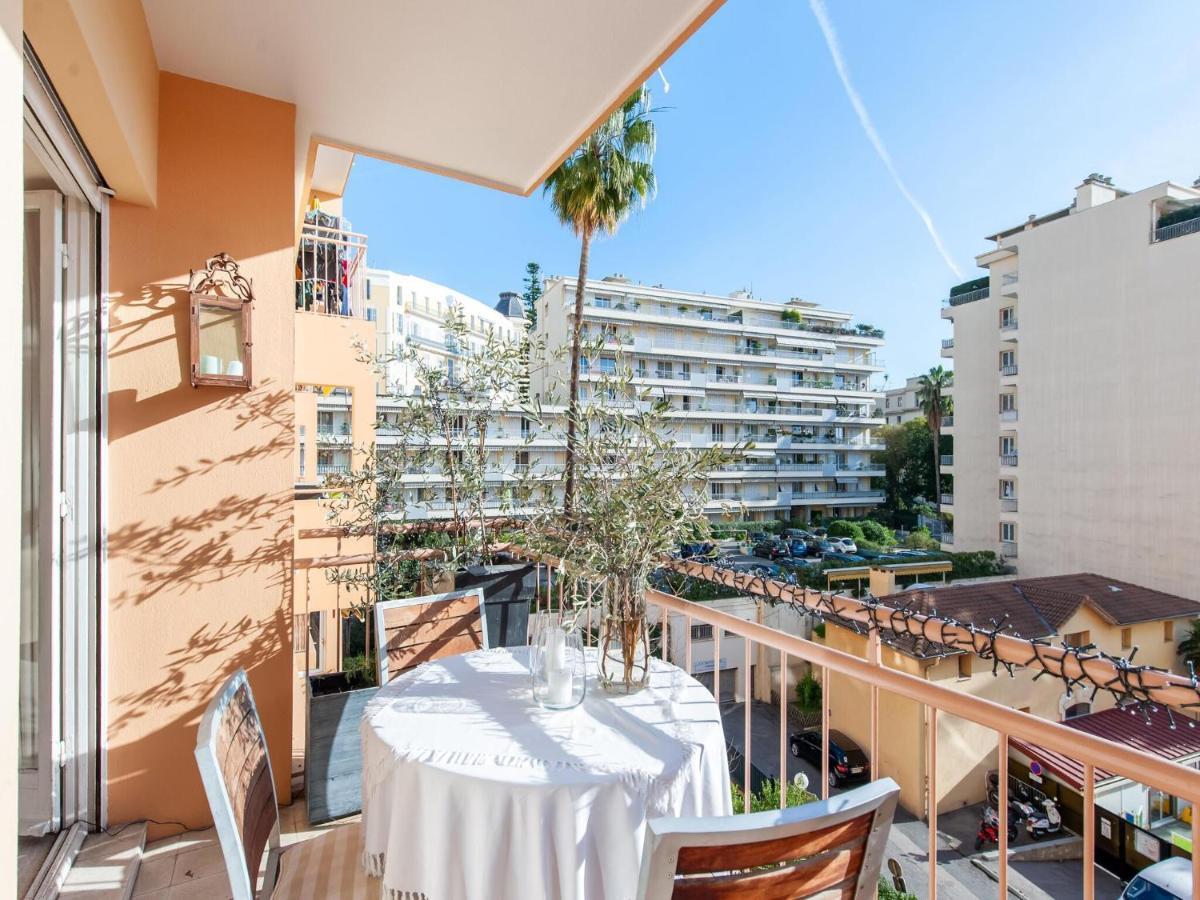 Nice Apartment In Menton With Balcony Terrace Exterior photo
