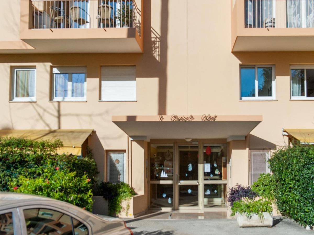 Nice Apartment In Menton With Balcony Terrace Exterior photo